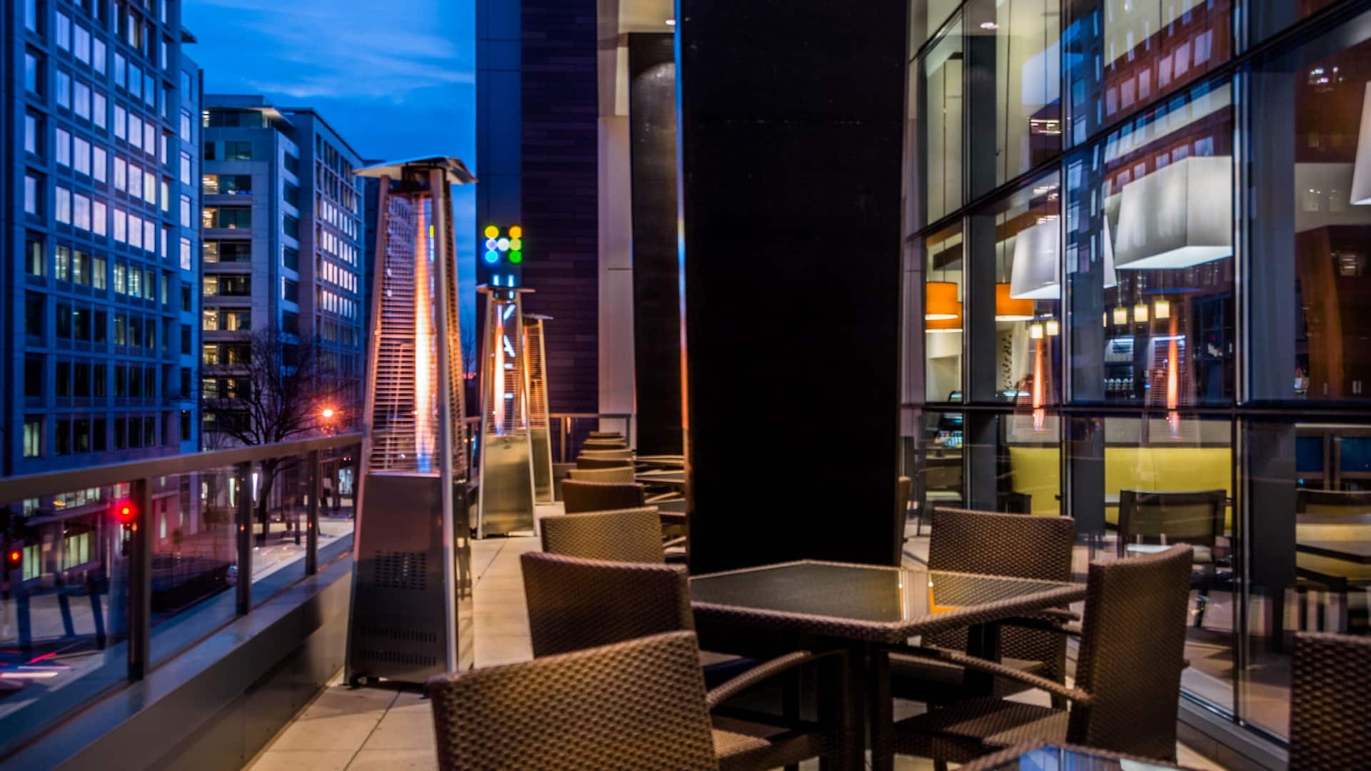 Hyatt Place Washington DC/National Mall Outside Dining