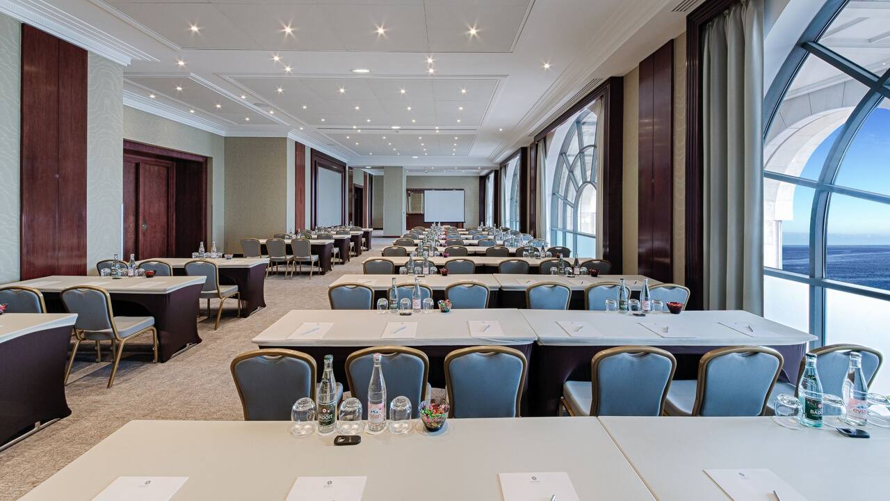 Salle de Réunion Riviera à l'Hôtel Hyatt Regency Nice Palais De La Méditerranée