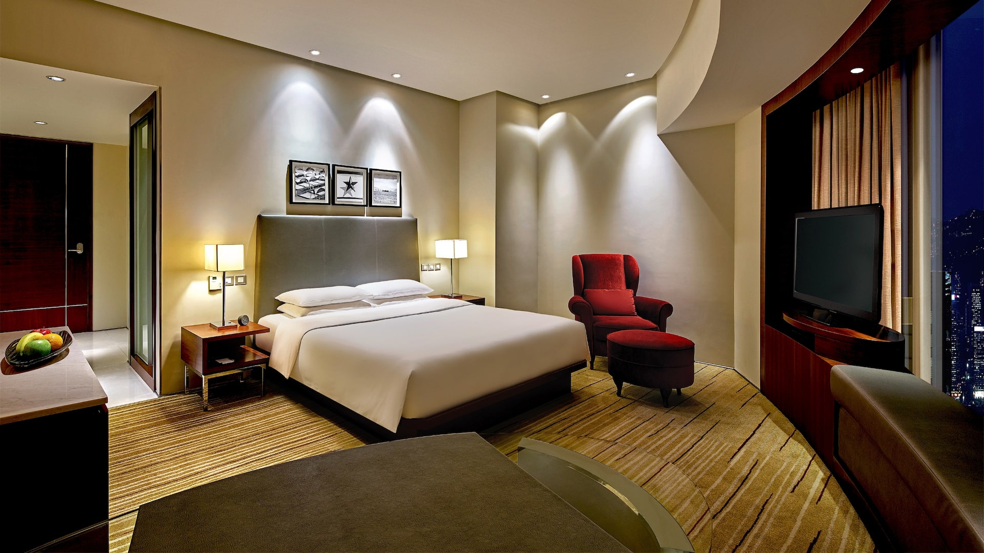 Hyatt Regency Hong Kong, Tsim Sha Tsui Premier Deluxe King