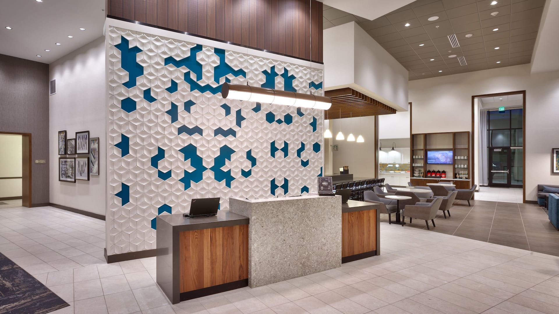 Hyatt Place Park City Front Desk