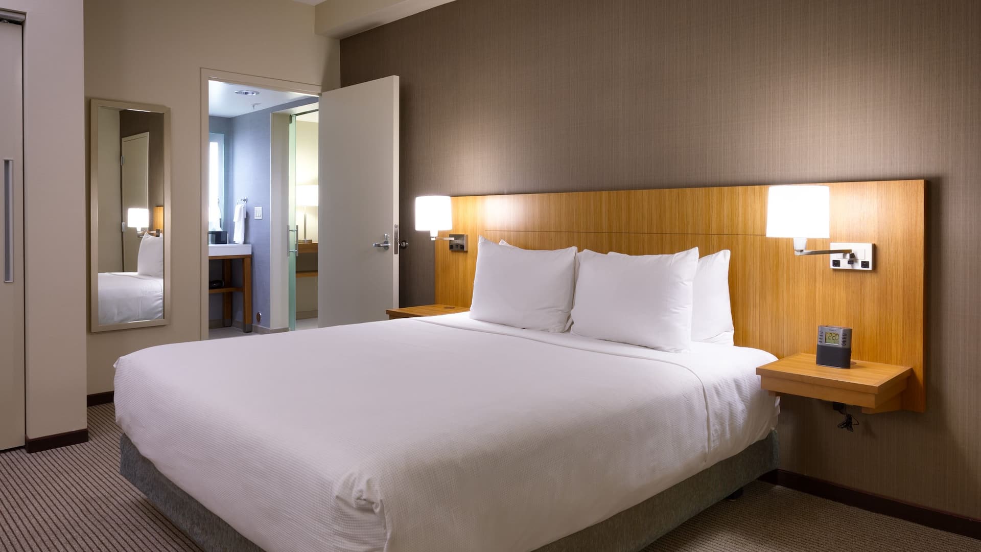Hyatt Place Park City Suite Bedroom