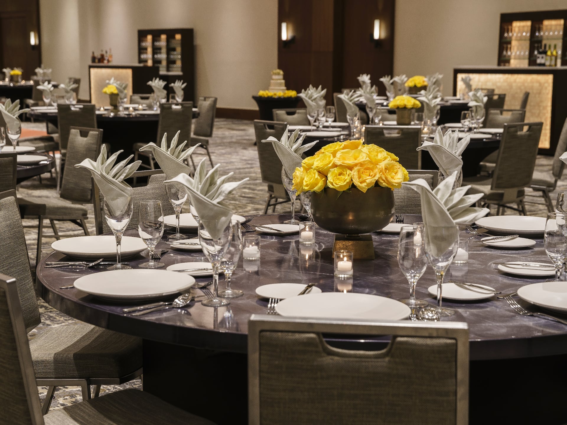 Hyatt Regency Houston/Galleria Wedding Reception Setup