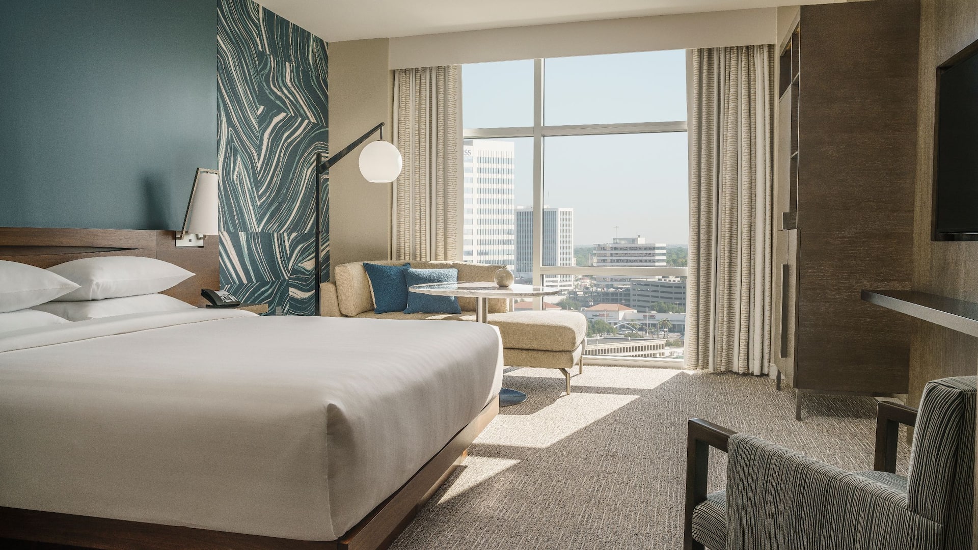 Hyatt Regency Houston Galleria – Beautiful Luxury Hotel Near the Galleria  Mall