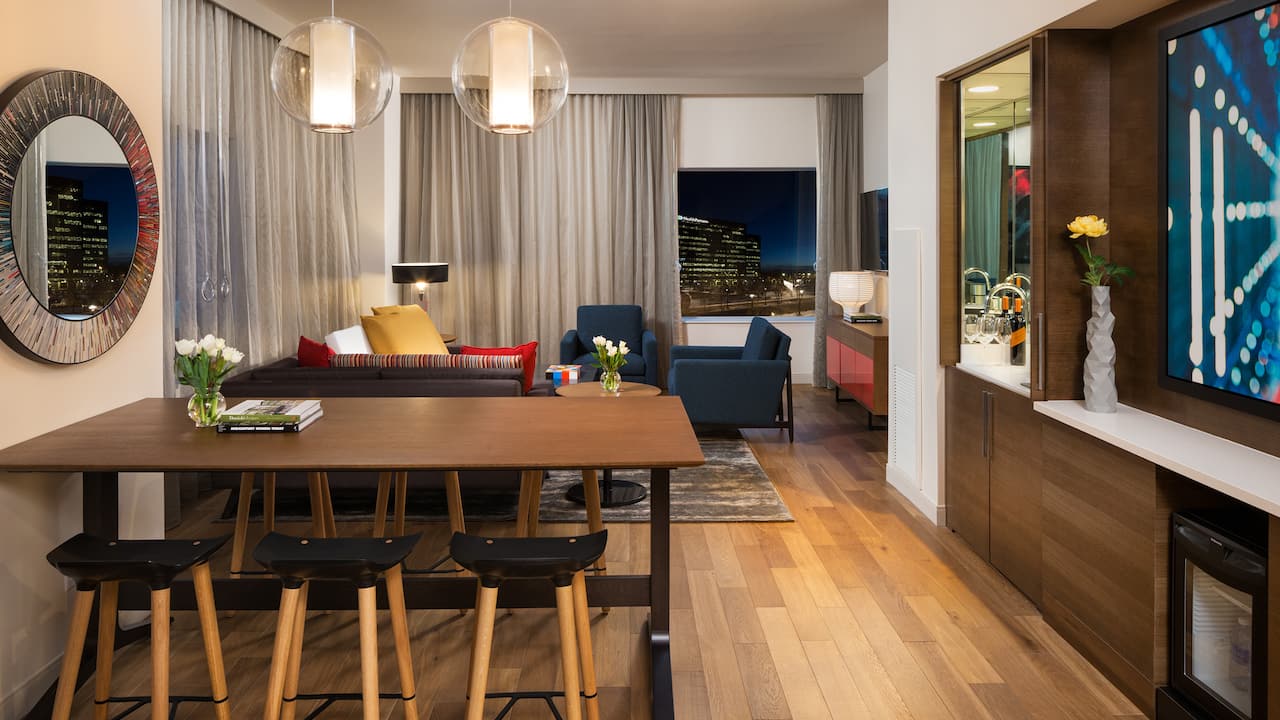 Executive Living Area
