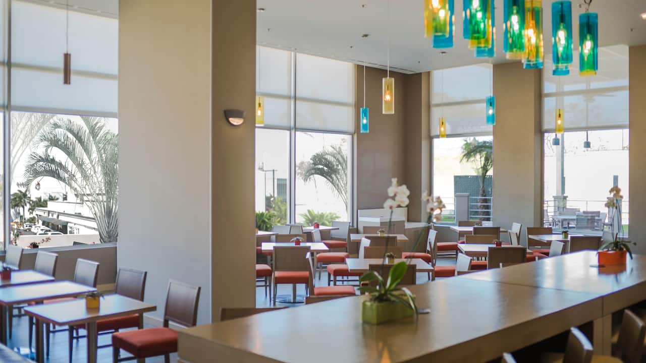 MGAZM_P038 Gallery Restaurant