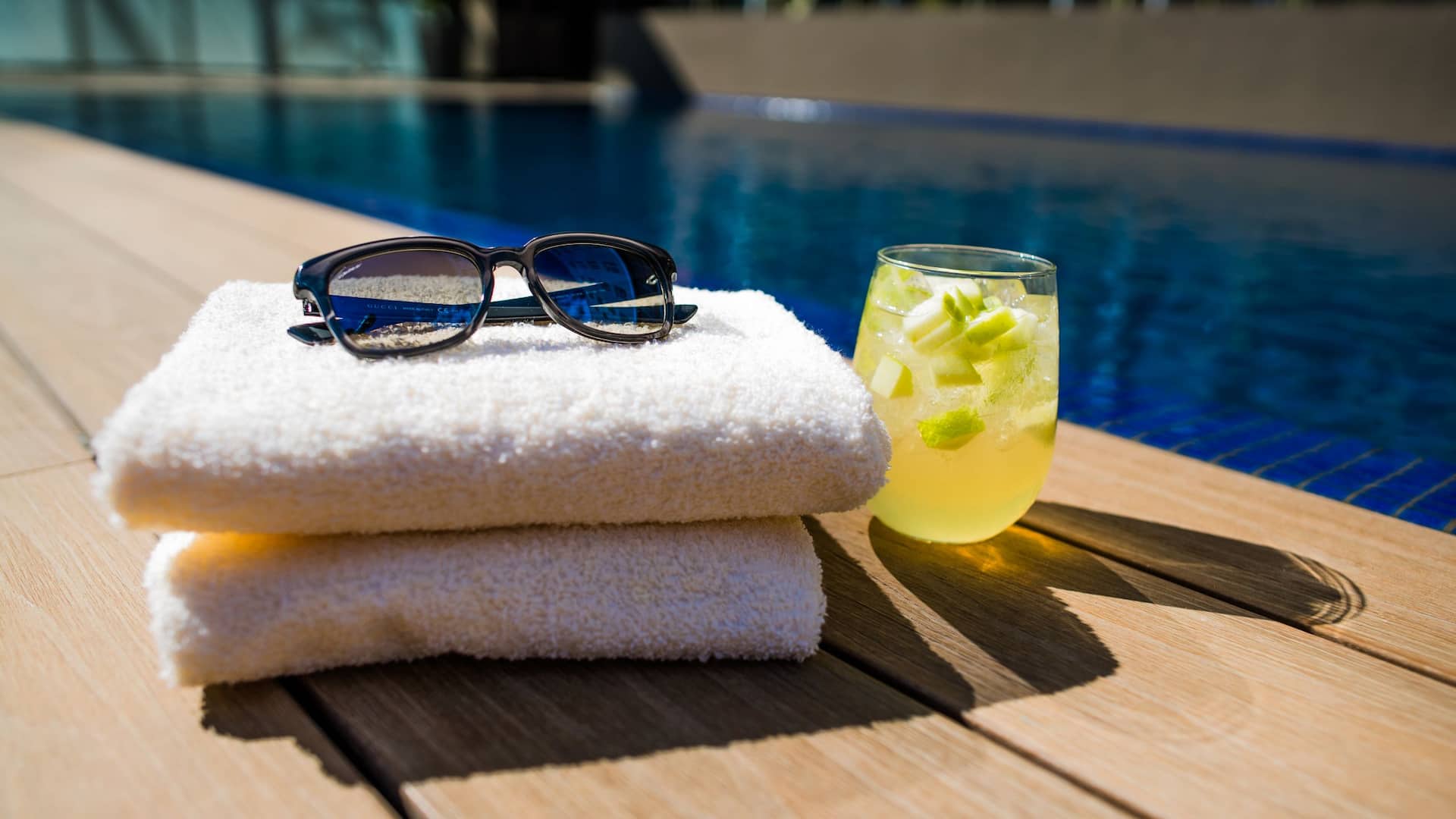 Hyatt Place Managua Cocktail by Pool