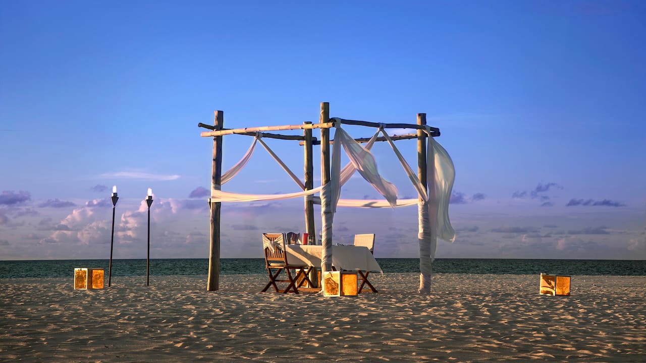 Private Dining at Beach