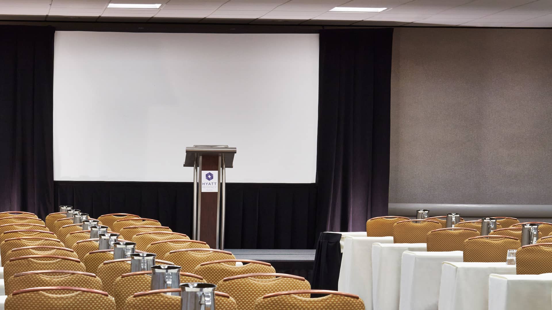 1 of 3 Hyatt Regency Atlanta Embassy Hall Classroom