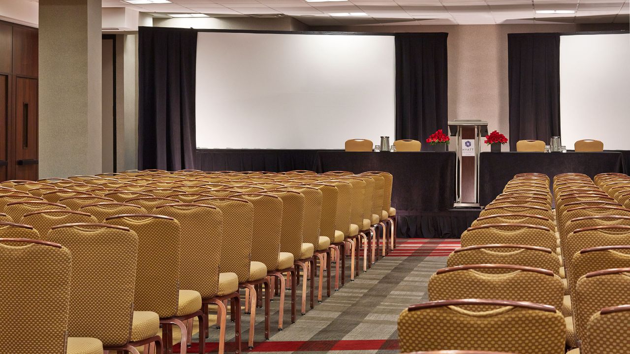 Downtown Atlanta Event Space And Venues Hyatt Regency Theater Setup