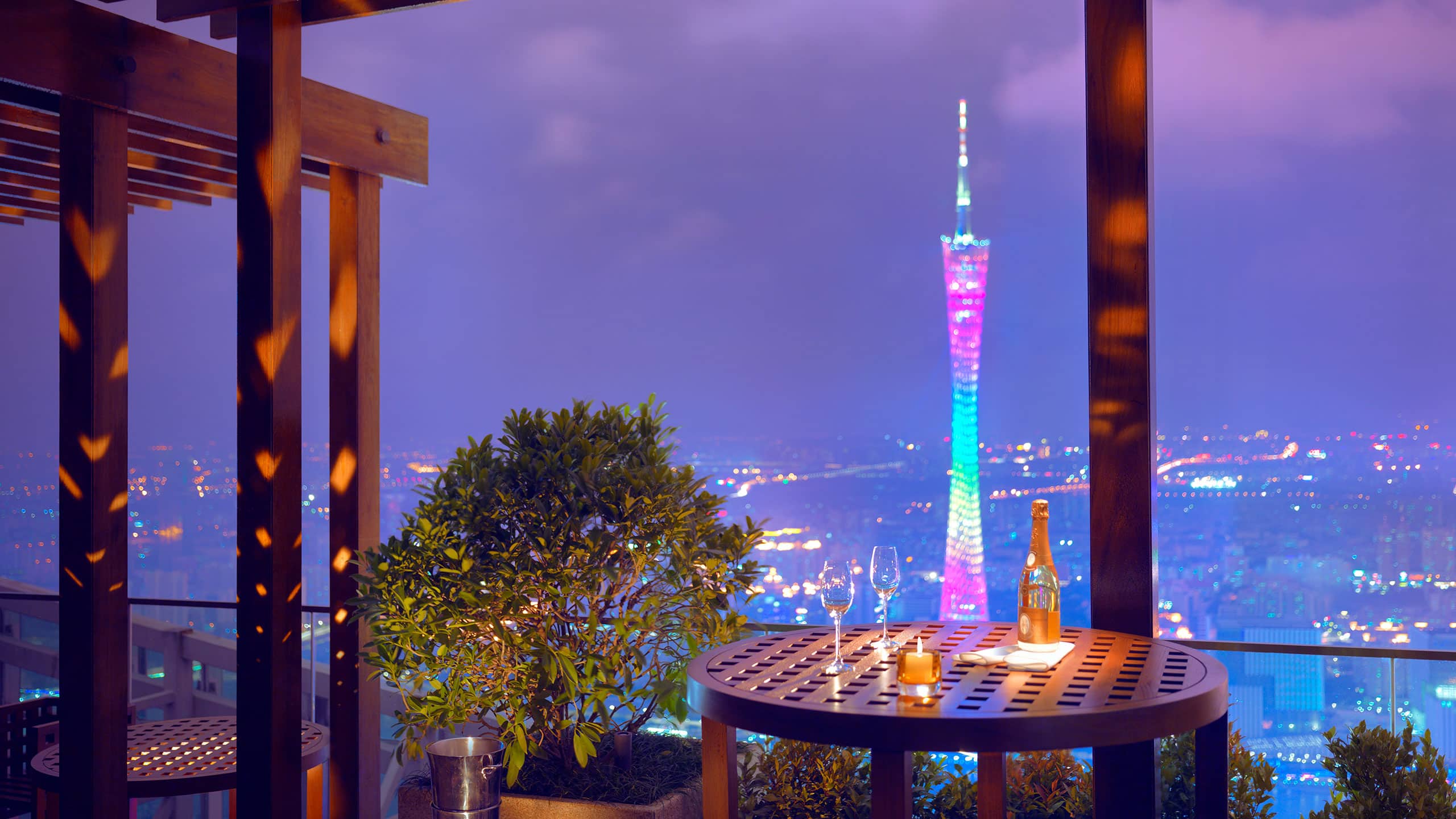 Park Hyatt Guangzhou The Roof Bar