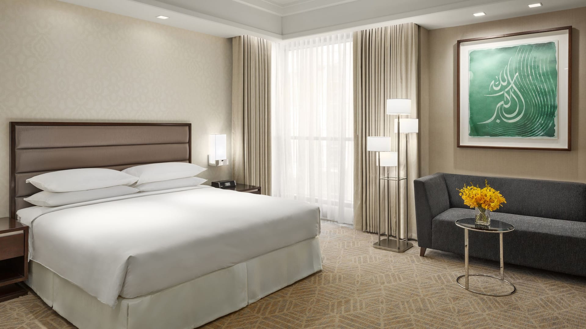 1 de 2 Jabal Omar Hyatt Regency Makkah Regency Suite Bedroom