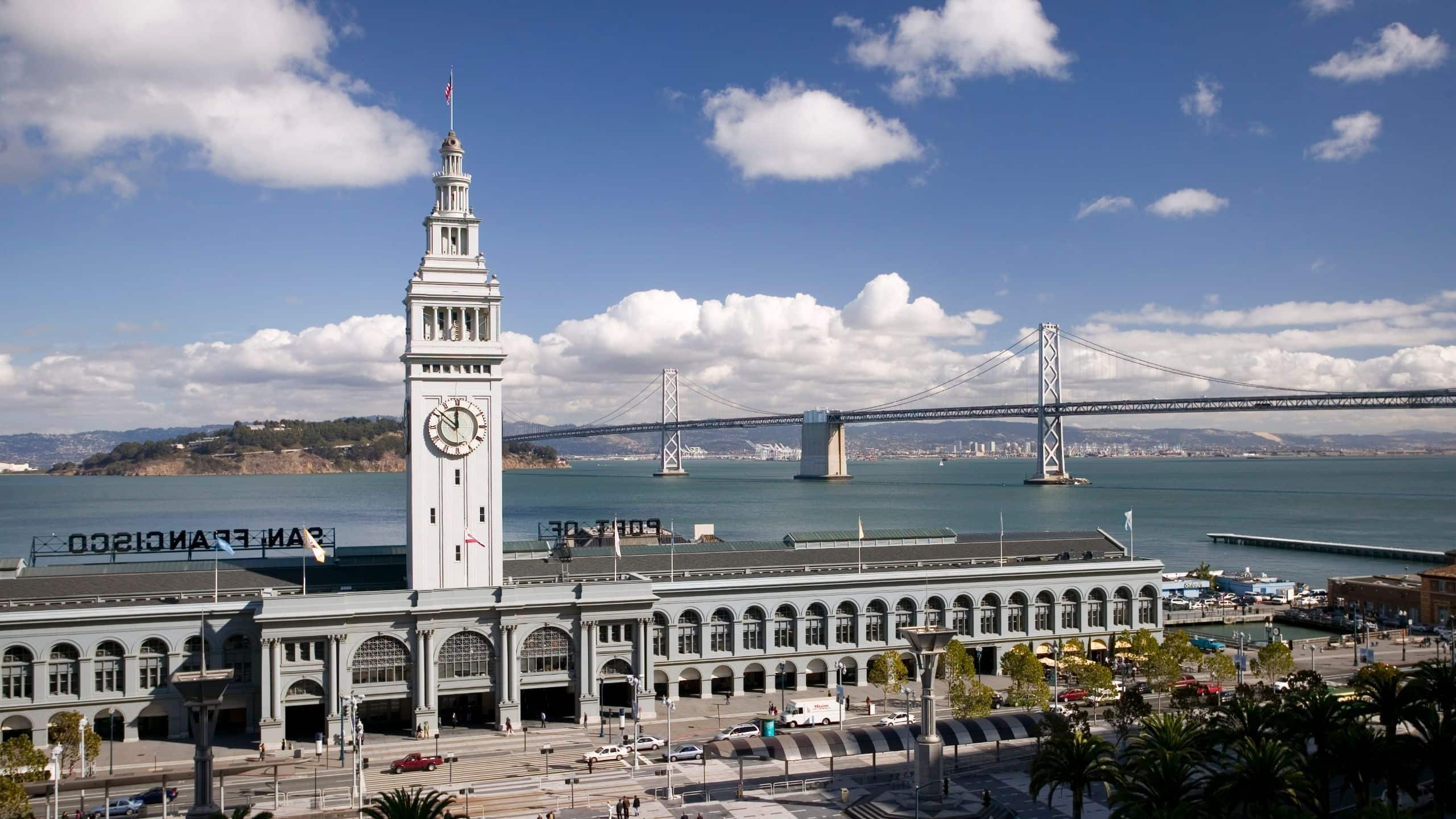 San Francisco Embarcadero Waterfront Hotel | Hyatt Regency San Francisco