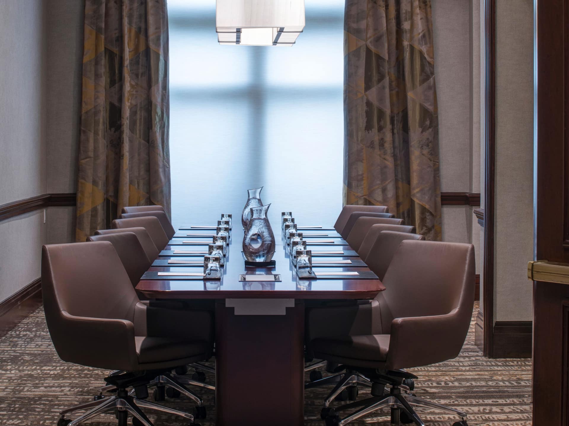 Hyatt Regency Reston Boardroom