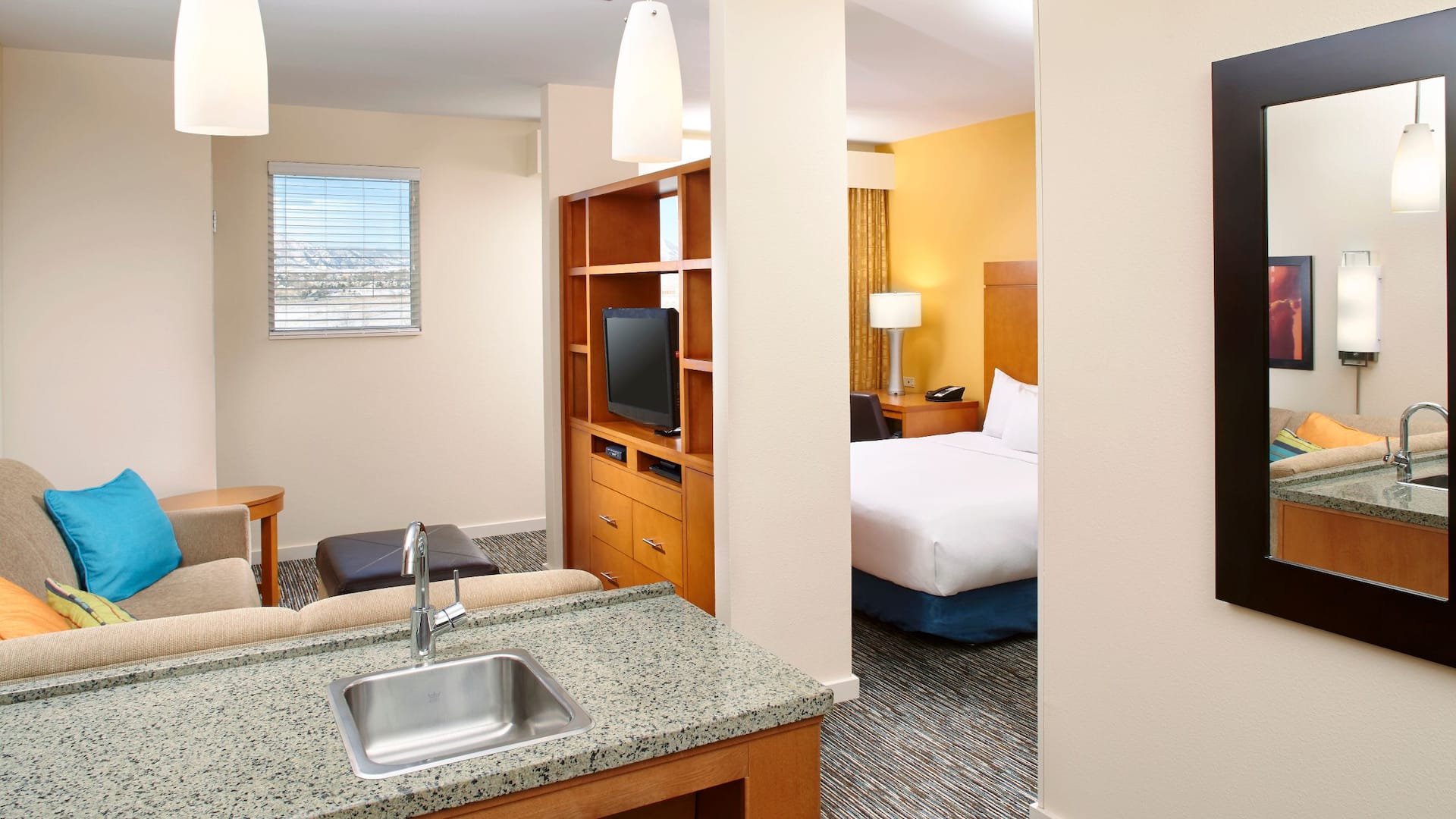 Hyatt House Boulder/Broomfield ADA King Studio