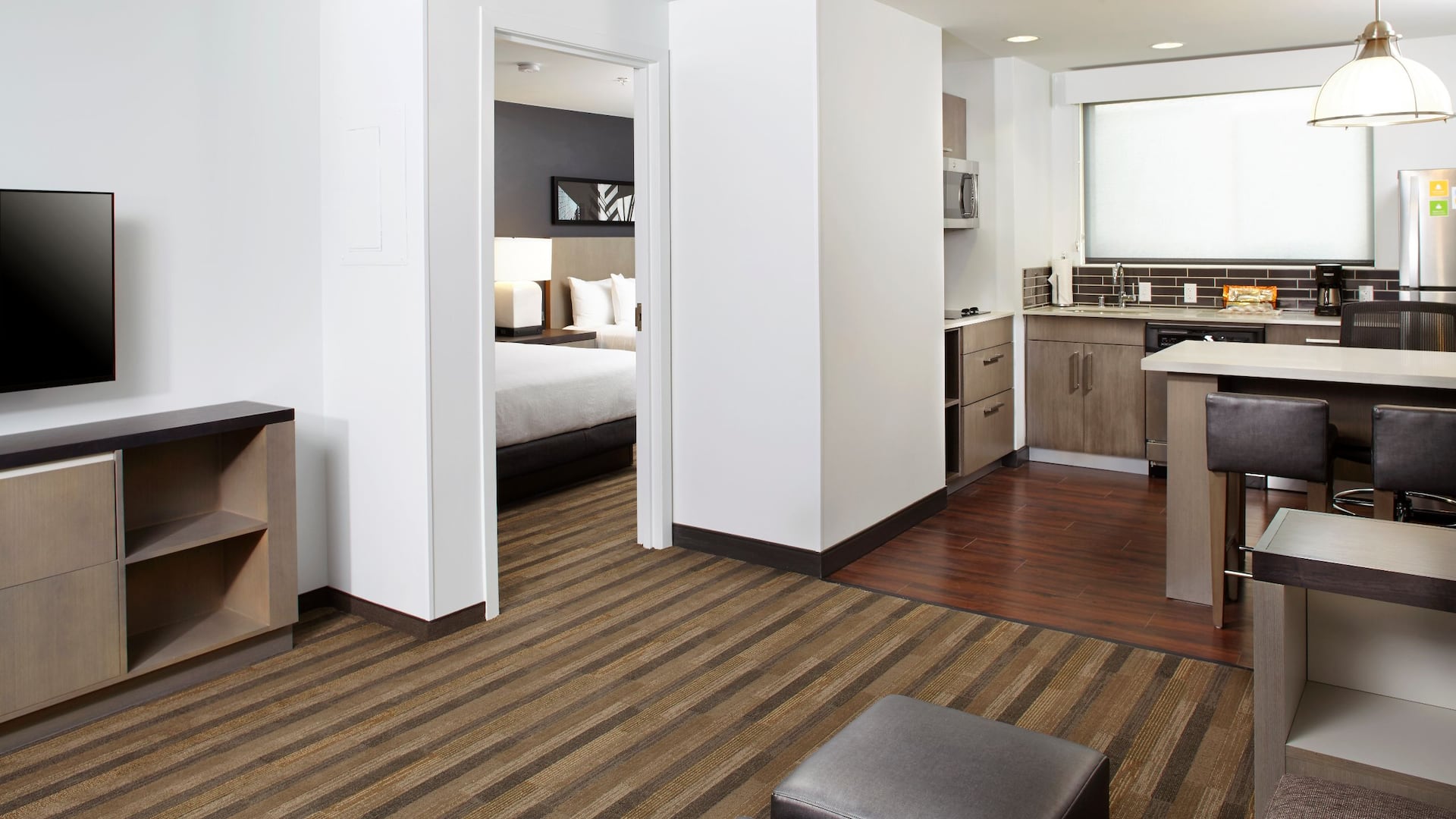 Hyatt House Denver/Lakewood at Belmar Two Queens Suite