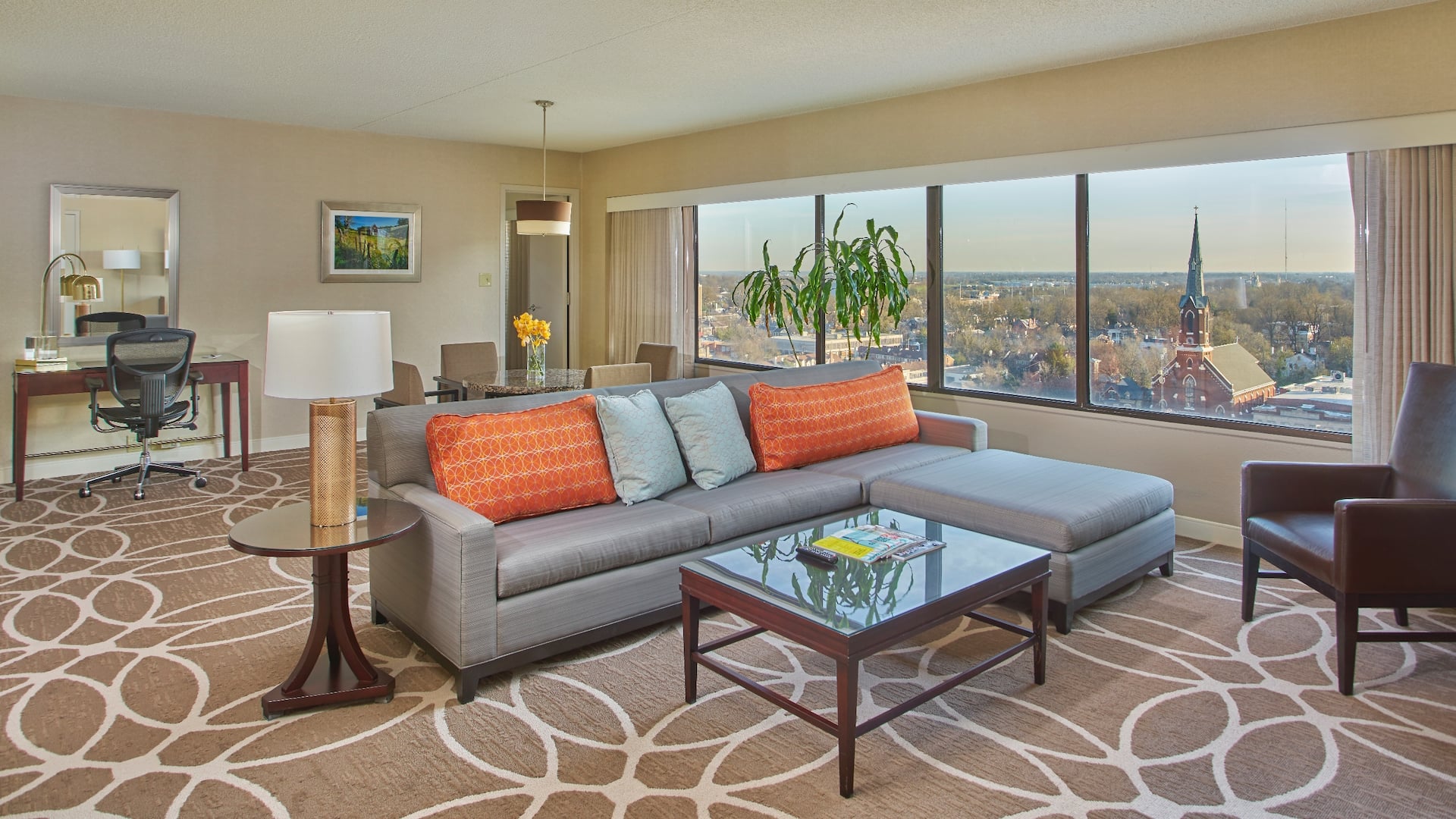 Hyatt Regency Lexington Presidential Suite Living Room