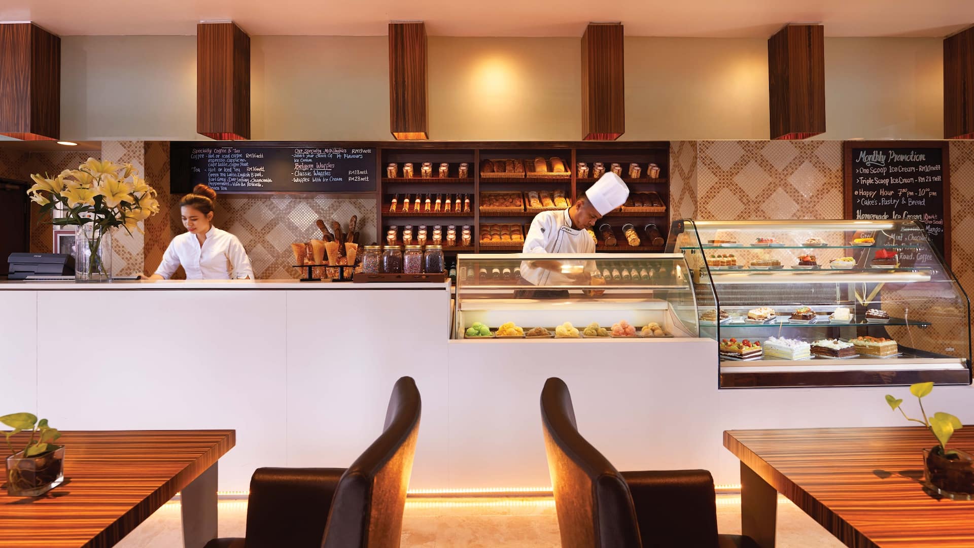 kota-kinabalu-mosaic-cafe-bakery-desserts-hyatt-regency-kinabalu