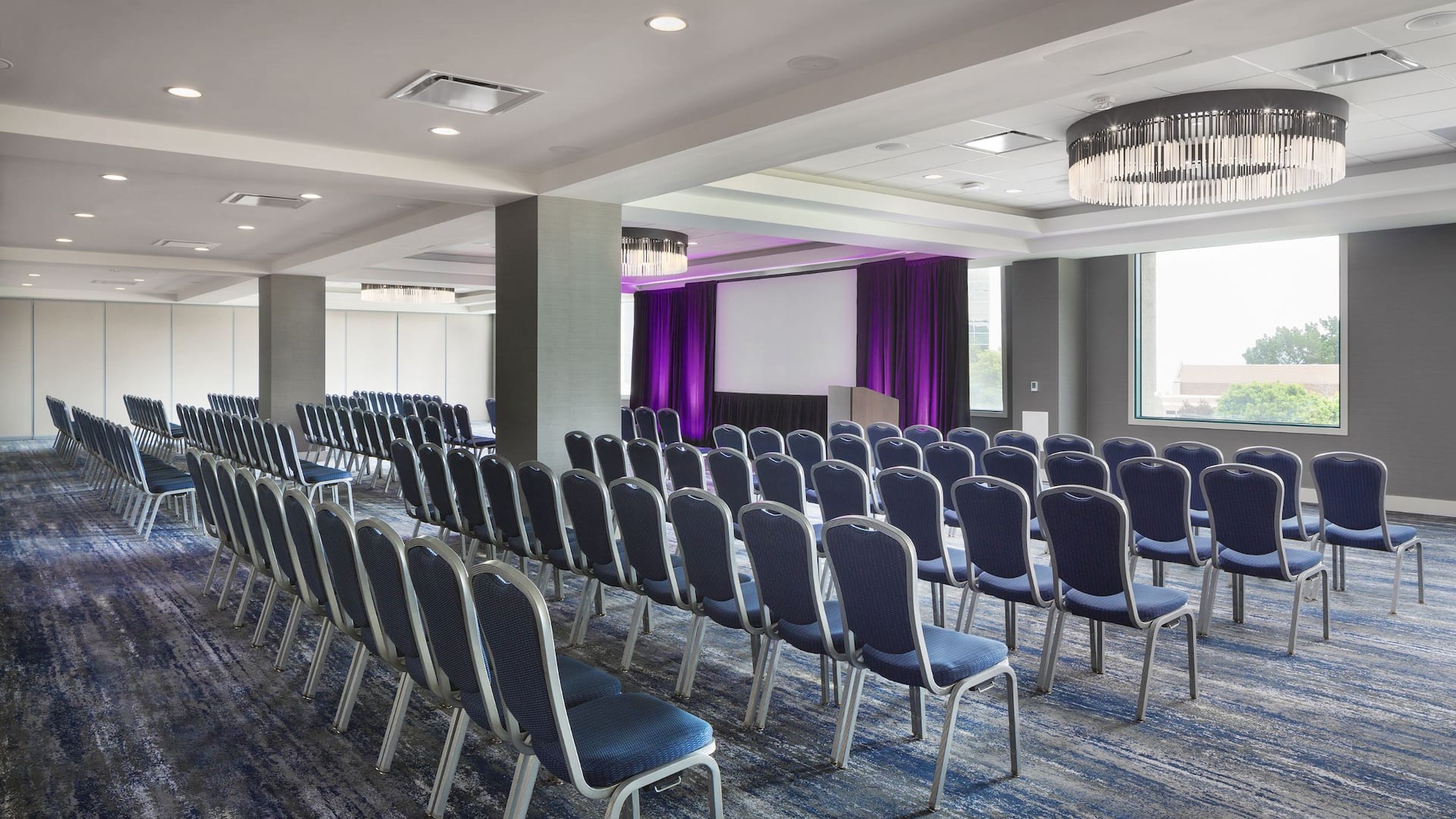 1 of 2 Hyatt Regency San Francisco Airport Sequoia B Theater Setup