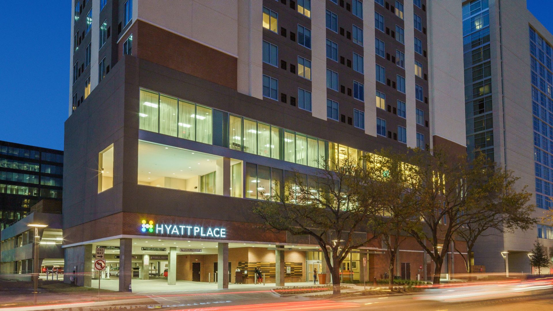 Hyatt Place Houston Galleria P001 Hotel Exterior.16x9.adapt.1920.1080 