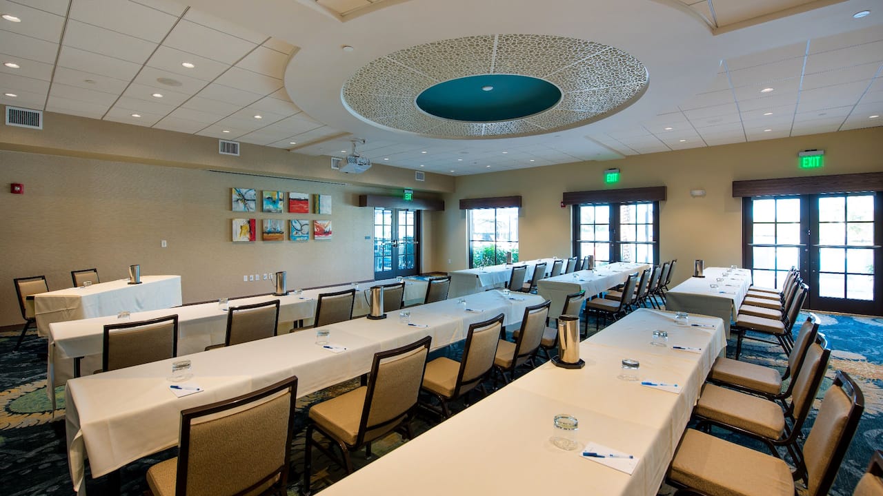 Meeting room in Naples, FL inside Hyatt House Naples/5th Avenue