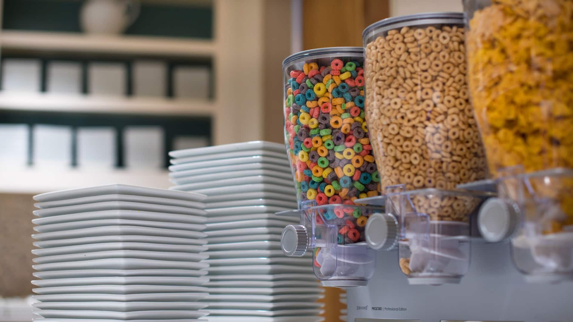 Hyatt House Naples/5th Avenue Breakfast Cereal