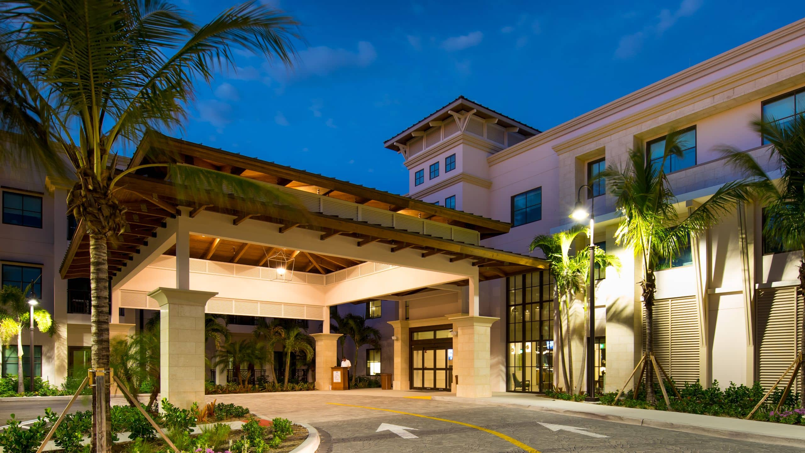 Resort Style Downtown Naples Hotel Hyatt House Naples 5th