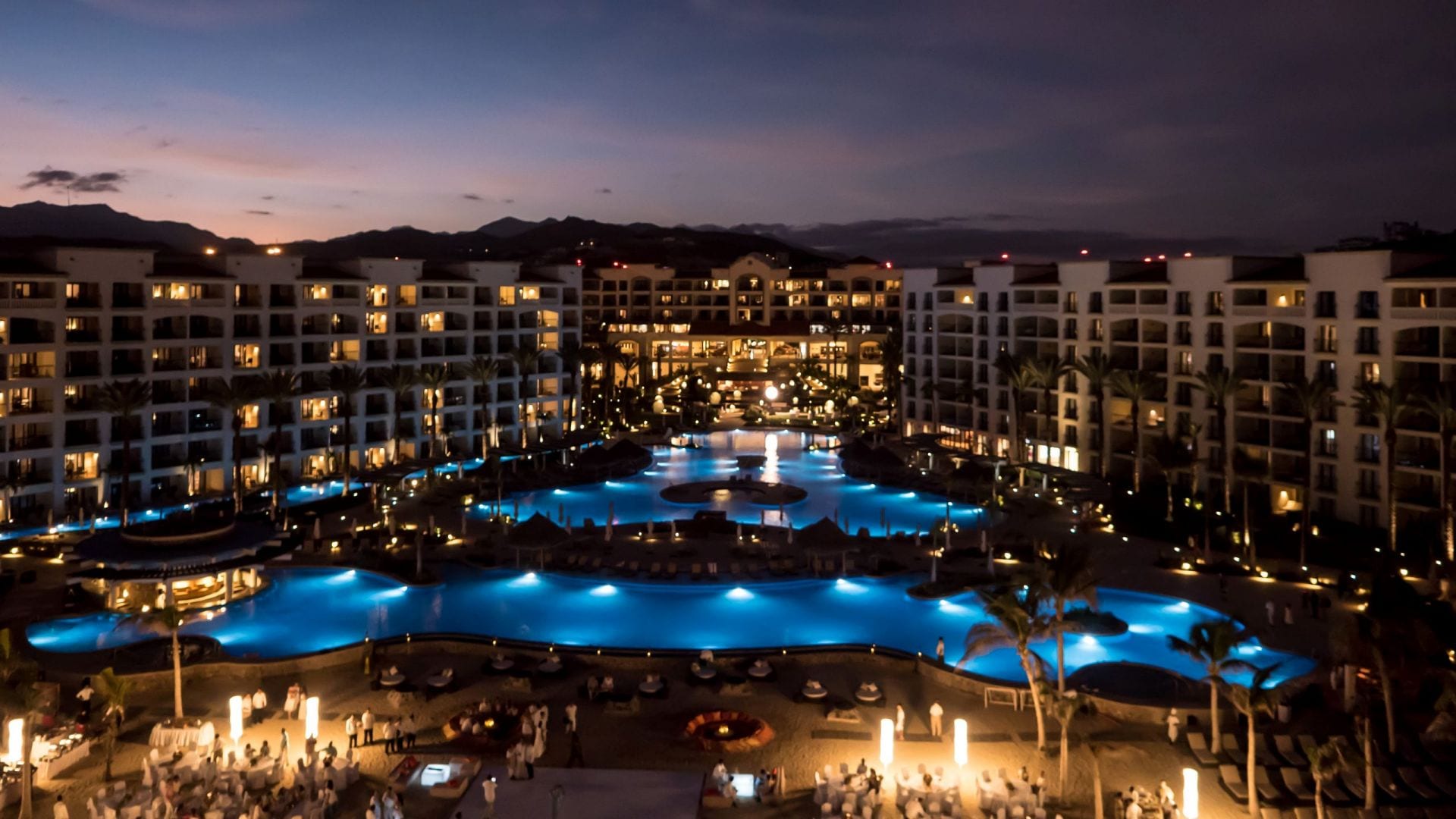 News Events Hyatt Ziva Los Cabos   Hyatt Ziva Los Cabos P272 Aerial At Dusk.16x9.adapt.1920.1080 