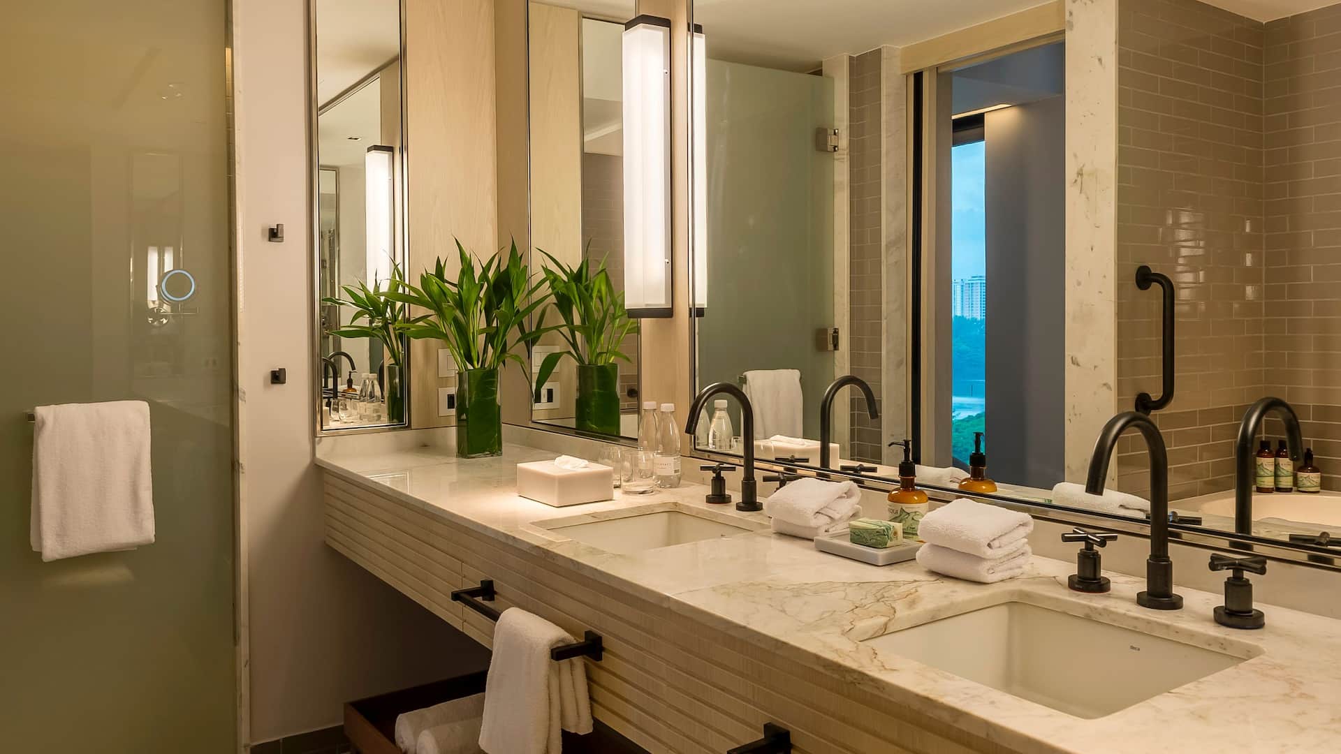 2 of 5 Grand Hyatt Rio de Janeiro | Grand Living Room