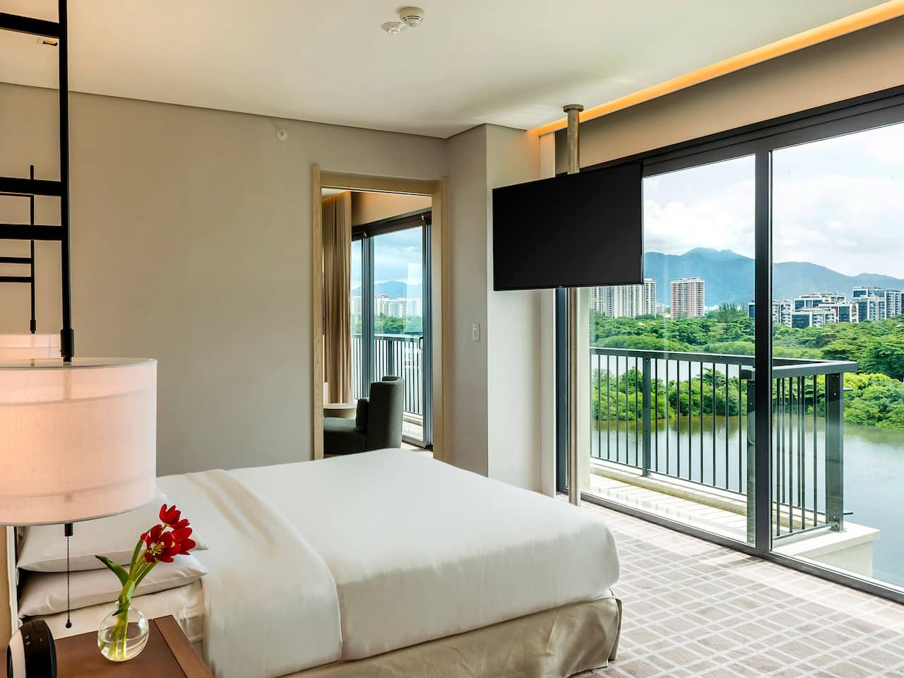 Grand Suite Ocean Lagoon Bedroom