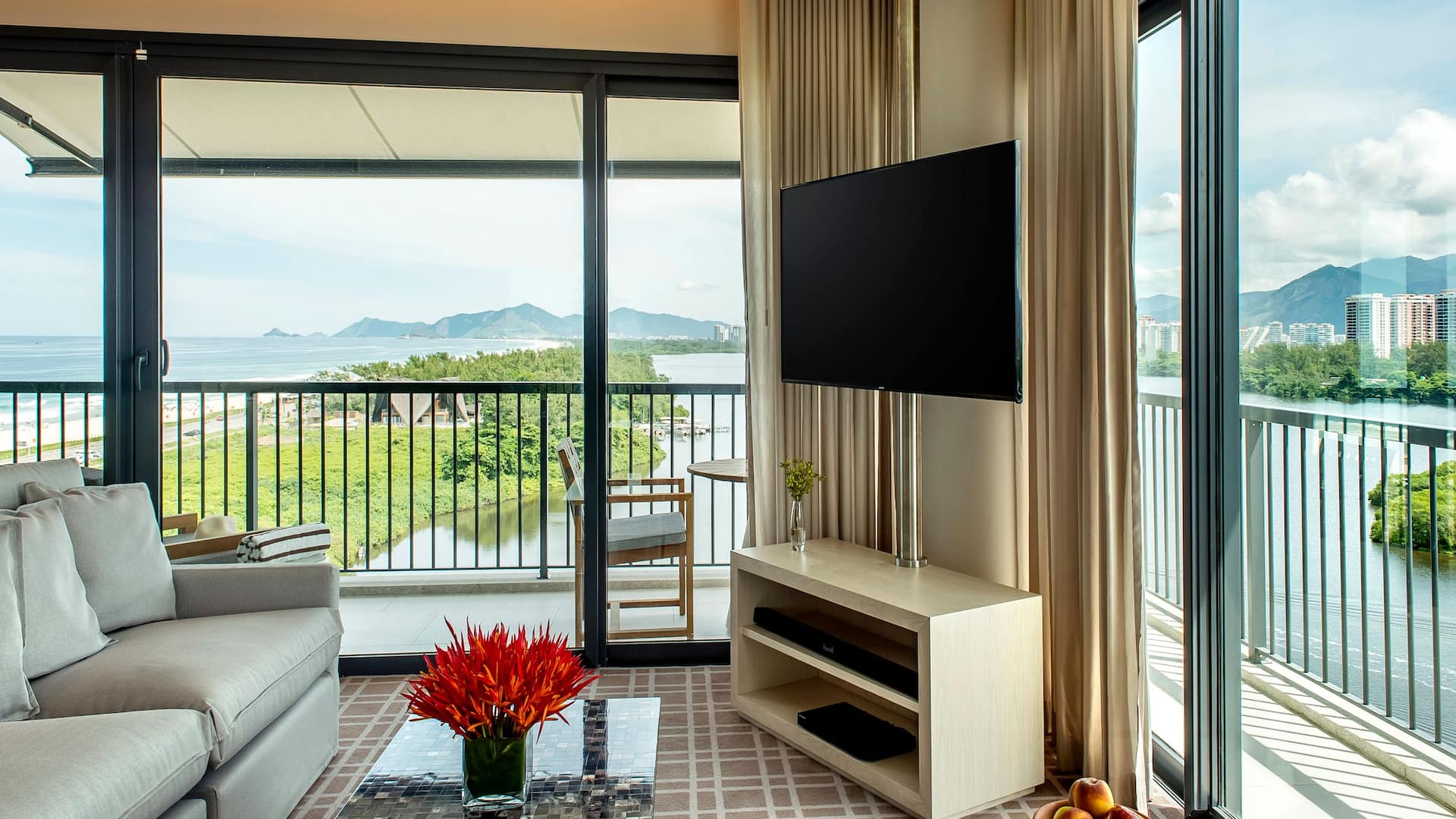 Grand Hyatt Rio de Janeiro | Ocean Lagoon Bedroom