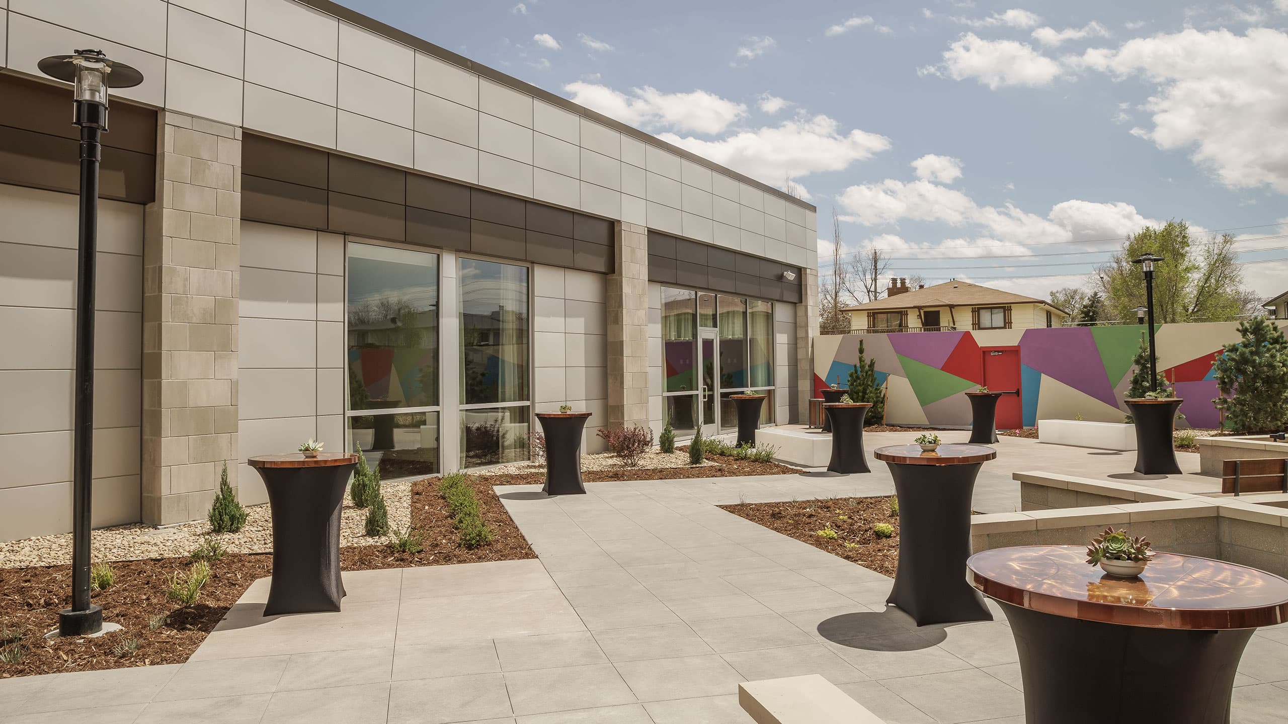 Outdoor Reception Space in Aurora, CO at Hyatt Regency Aurora-Denver