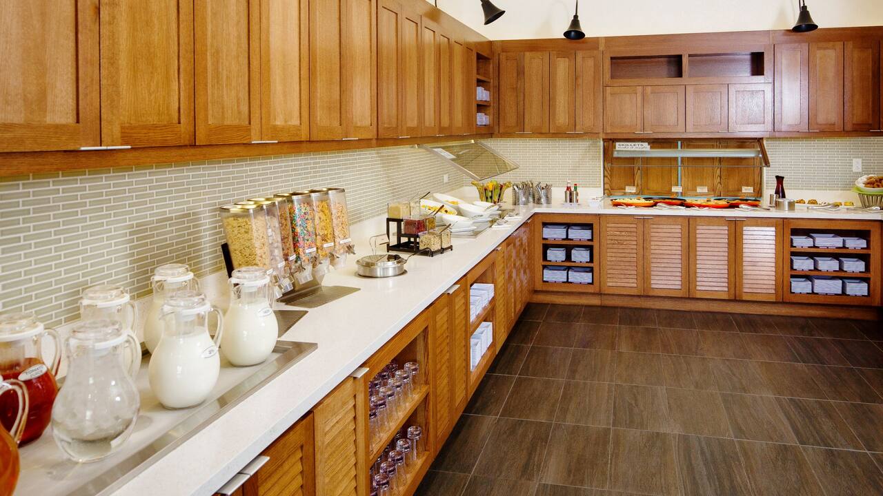Breakfast Area Angle