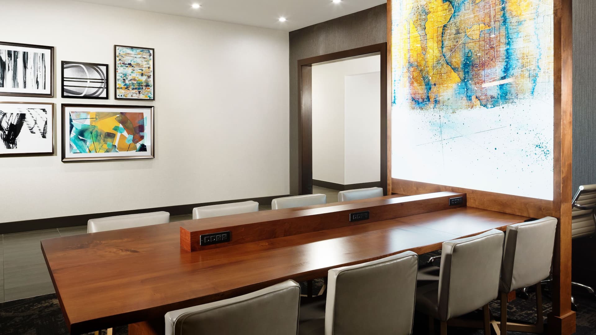 Hyatt Place Lubbock eRoom