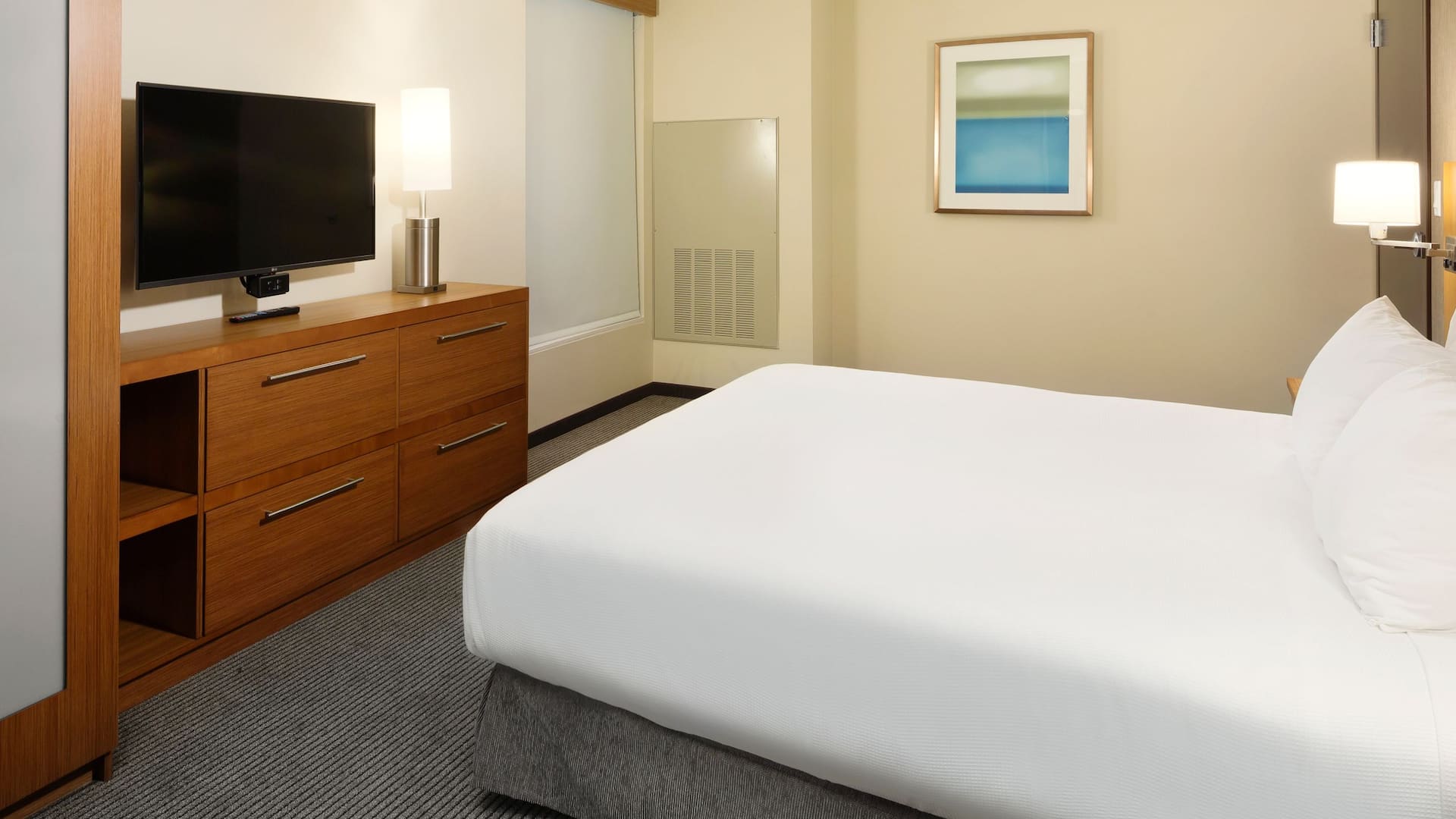 4 of 6 Hyatt Place Lubbock TV