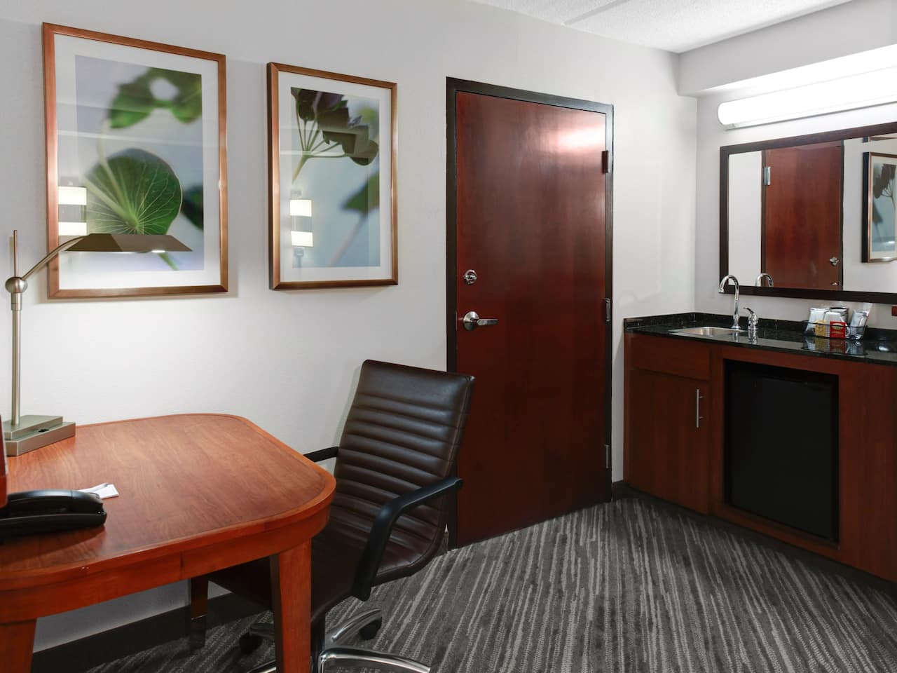 Guestroom near PPG Arena with wet bar at Hyatt Place Pittsburgh Airport
