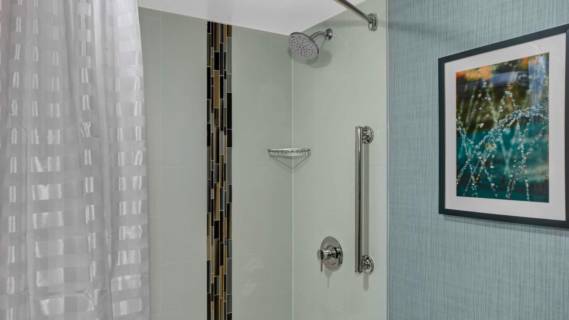 3 of 3 Hyatt Place Chicago/Itasca Guestroom Bathroom Shower