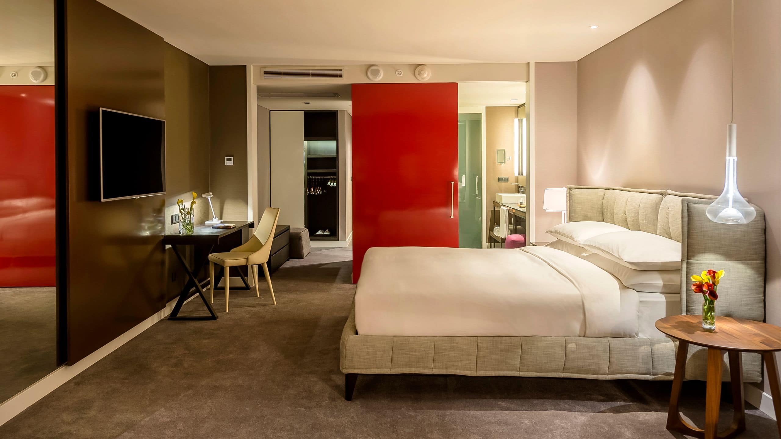 Hyatt Centric Montevideo Guestroom
