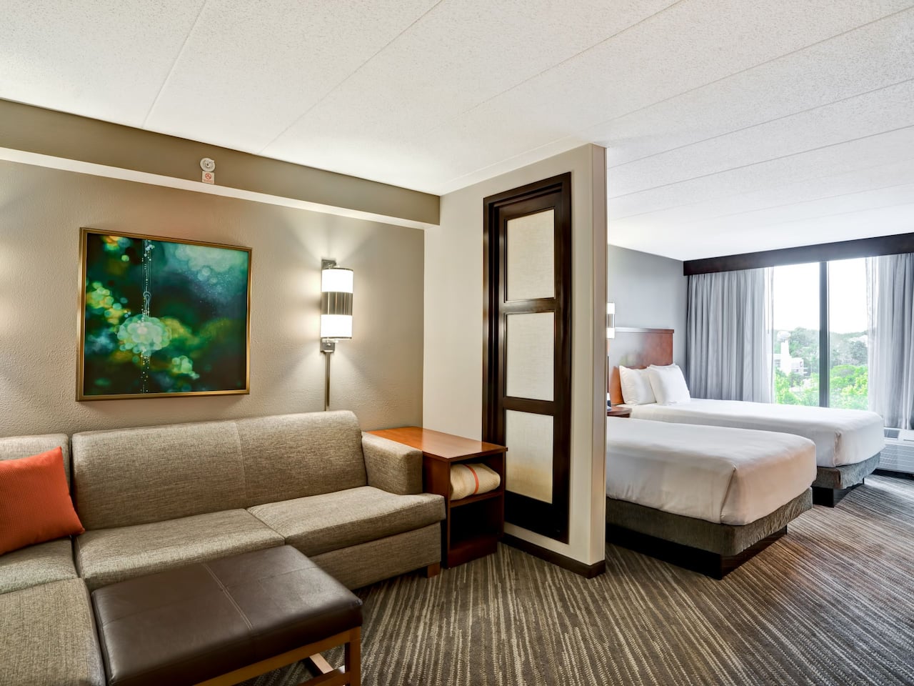Hyatt Place Baltimore/BWI Airport Doubles Cozy Corner