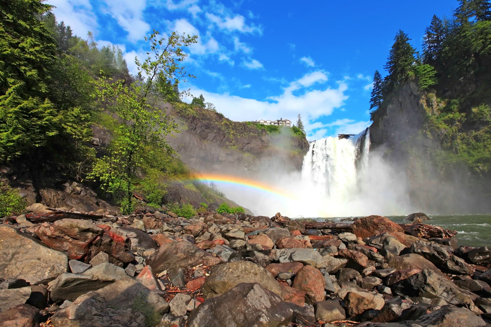 Hyatt House Seattle/Bellevue Redmond Snoqualmie Falls