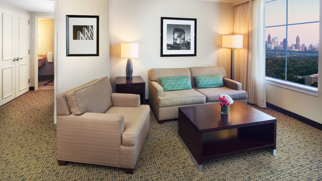 Luxury hotel room in Buckhead, Atlanta at the Grand Hyatt Atlanta in Buckhead