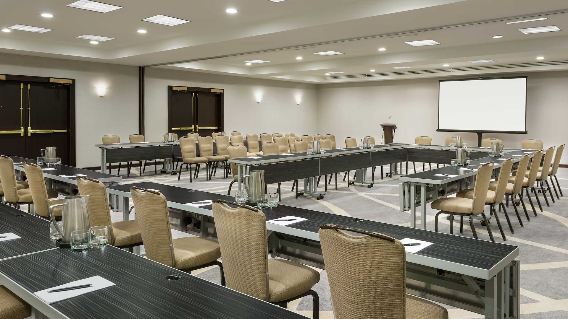1 of 1 Hyatt Regency Bethesda Meeting Room
