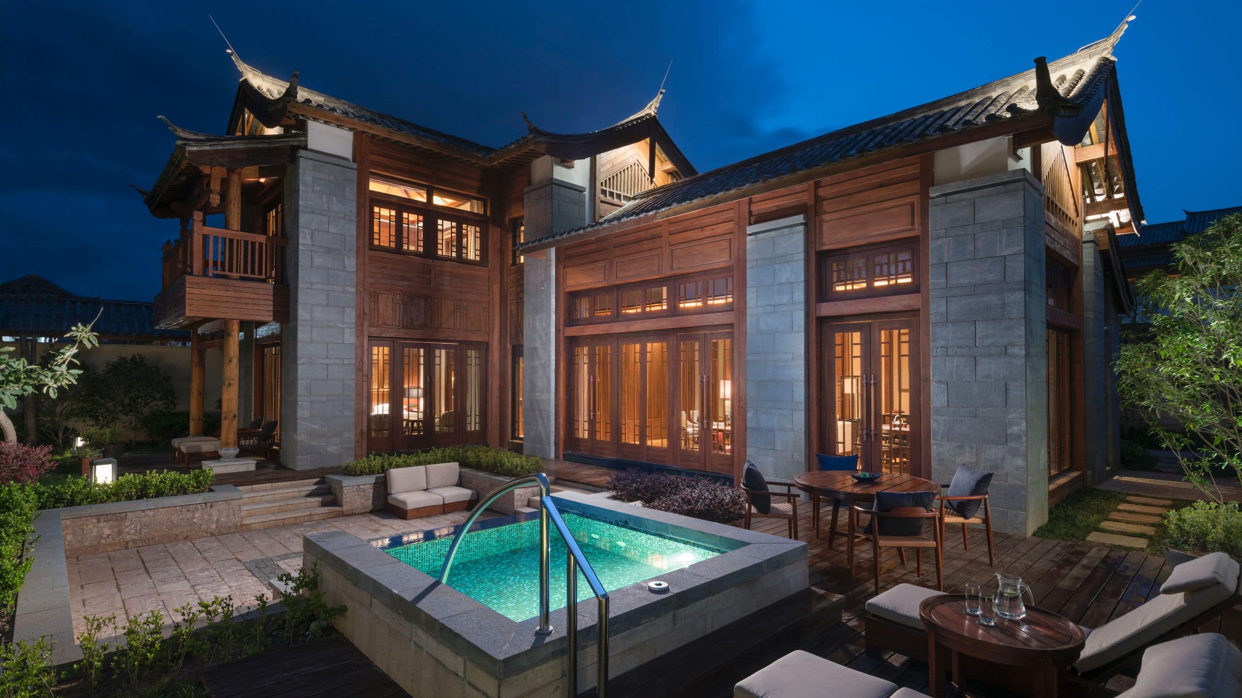 1/4 Jinmao Hotel Lijiang City Hotel Two Bedroom Villa