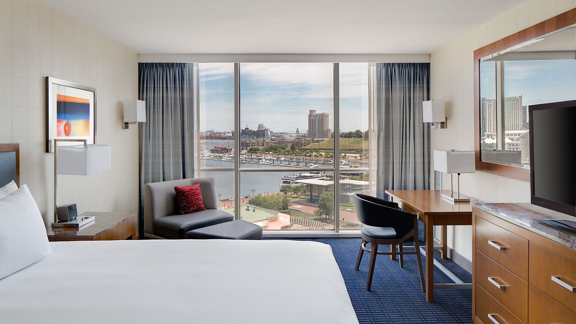 Stylish Baltimore Hotel Near Inner Harbor Hyatt Regency