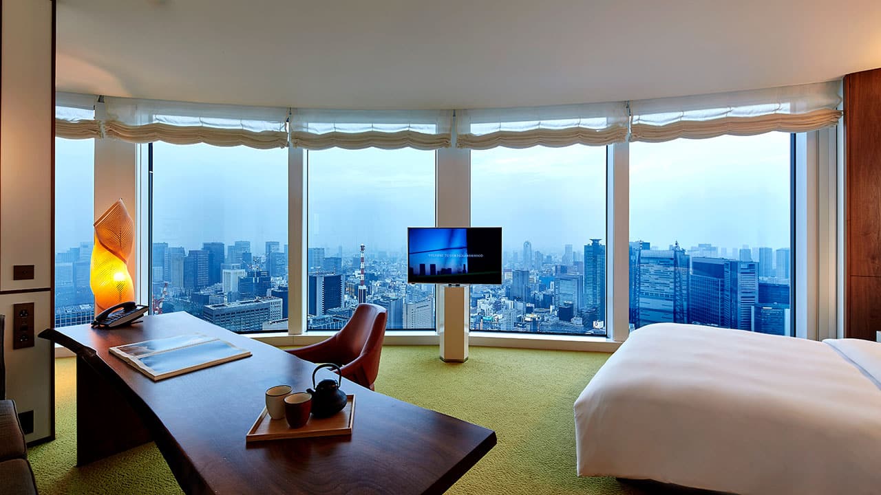 Andaz Tokyo Toranomon Hills, large king guestroom