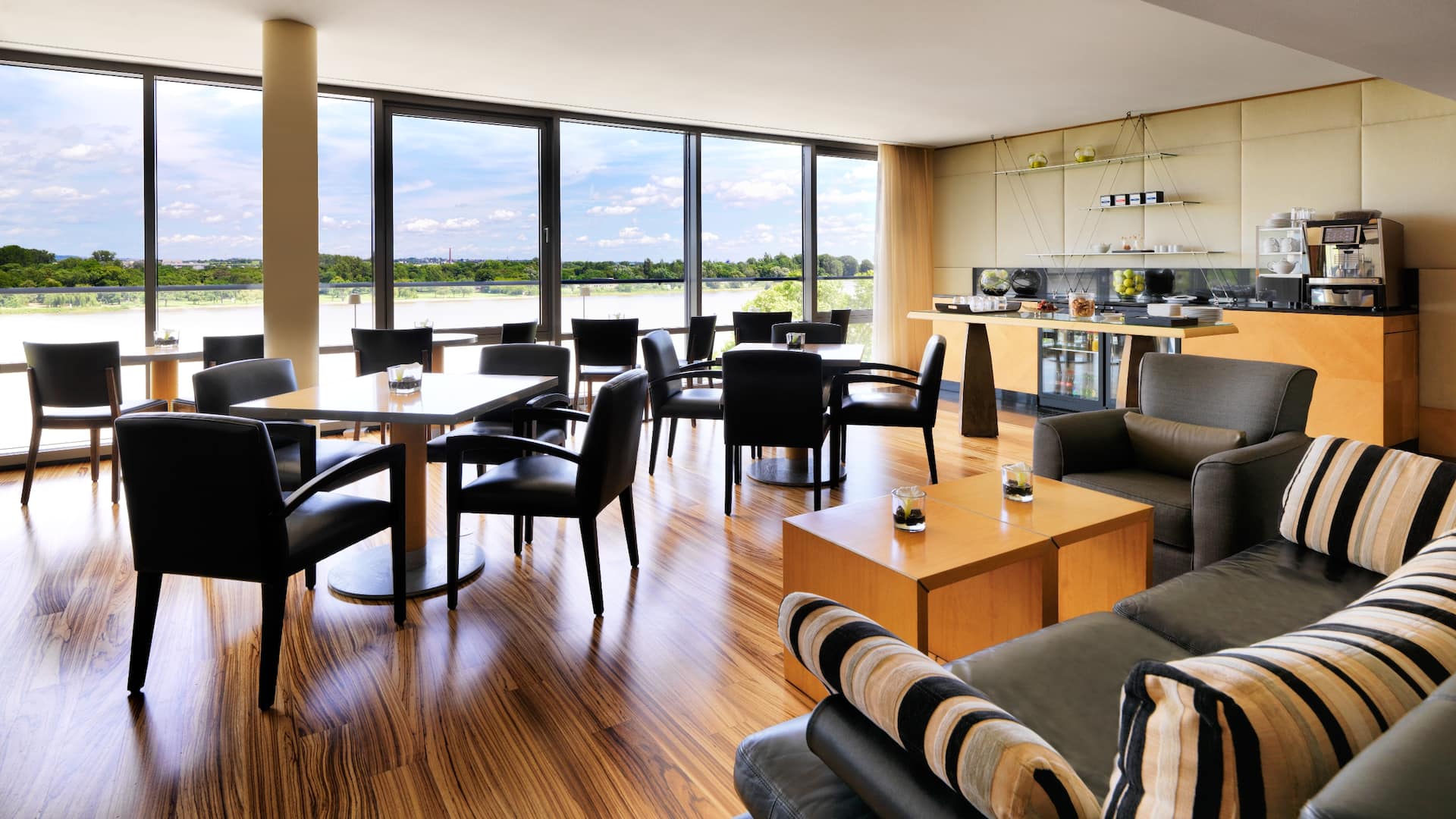 6 de 7 Hyatt Regency Mainz Regency Club