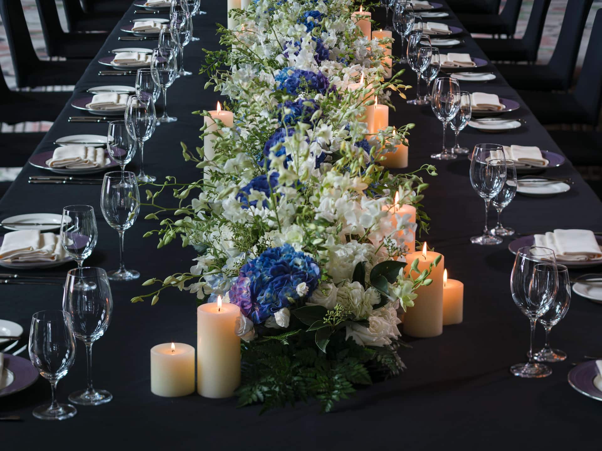 Hyatt Regency Shanghai, Wujiaochang Western Wedding Table