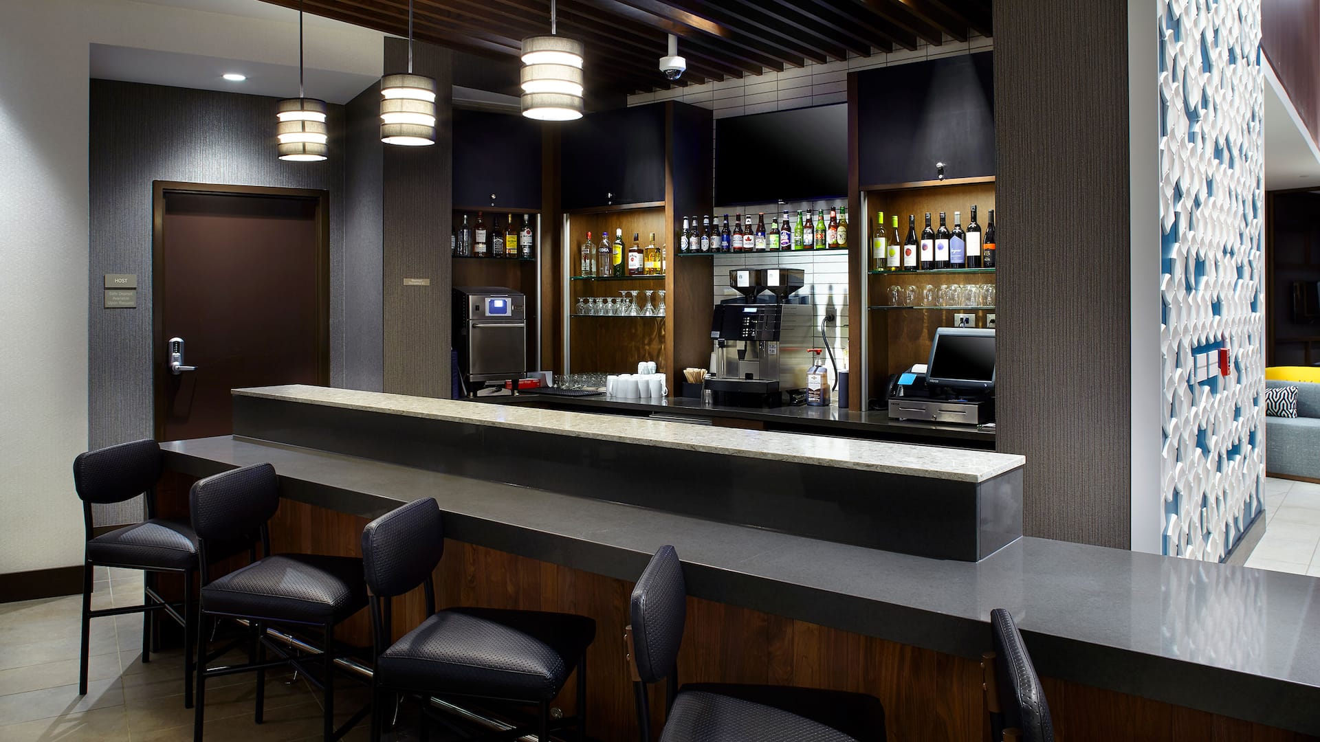 Hyatt Place Cleveland/Lyndhurst/Legacy Village Bar
