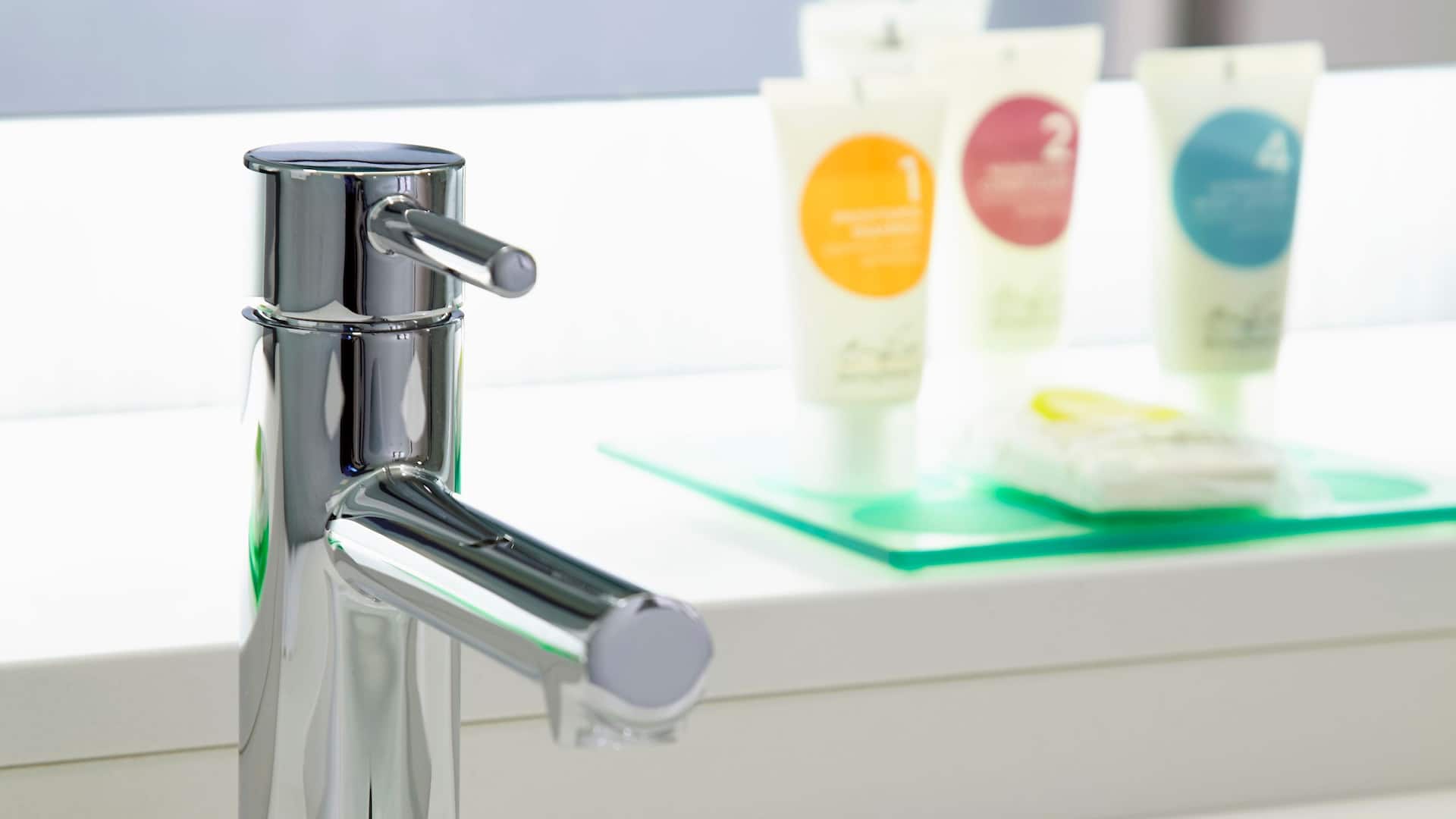 6 of 6 Hyatt Place Cleveland/Lyndhurst/Legacy Village Vanity Detail