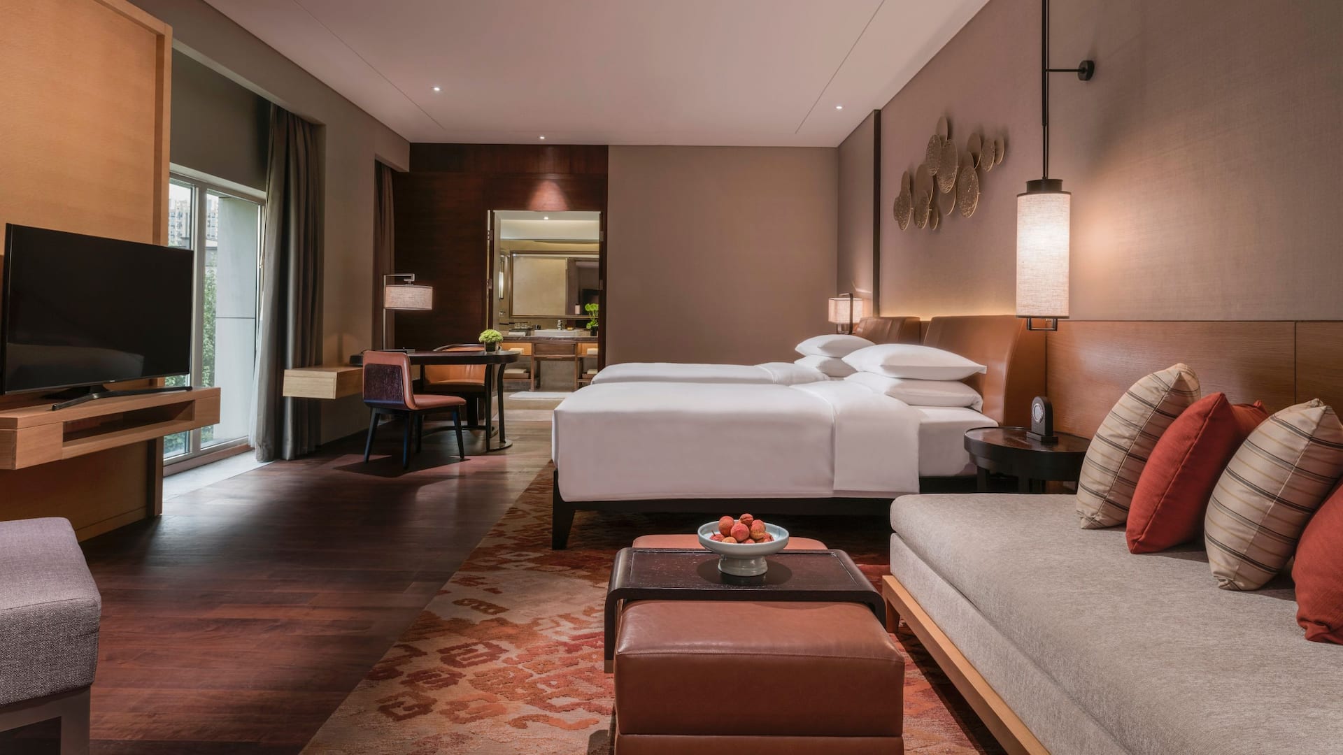 Hyatt Regency Xi'an Deluxe Room Twin Beds