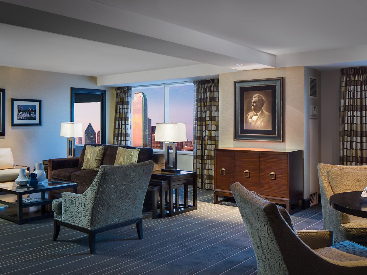 Hotels in Downtown Dallas Near Reunion Tower Hyatt Regency Dallas
